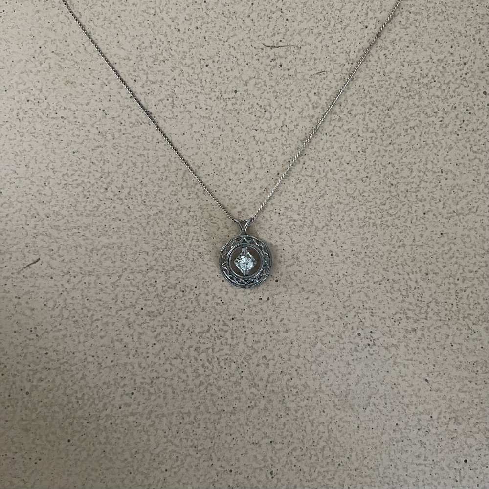 Vintage silver necklace with crystal pendant | pendant jewelry diamond
